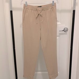 NEVER WORN - Banana Republic Hayden Pant